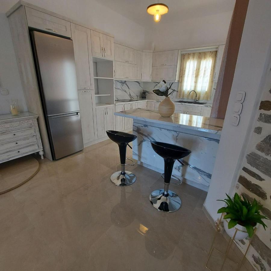 stegio Villa Parasporos Buitenkant foto