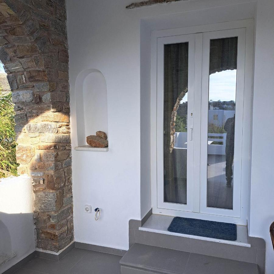 stegio Villa Parasporos Buitenkant foto