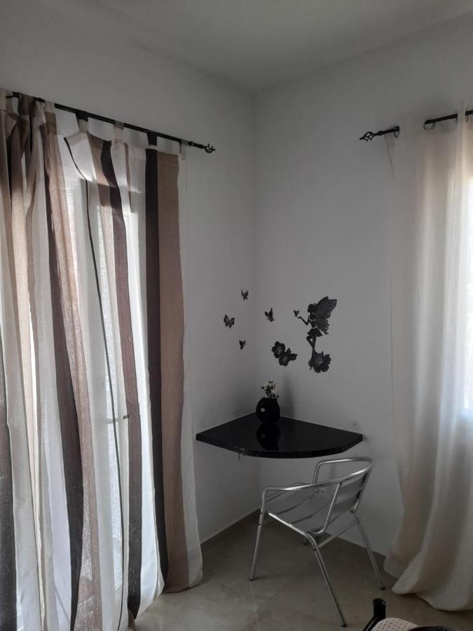 stegio Villa Parasporos Buitenkant foto